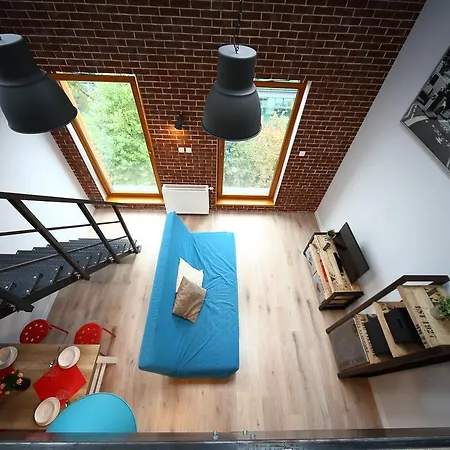 Old Town Friendhouse Apartments *