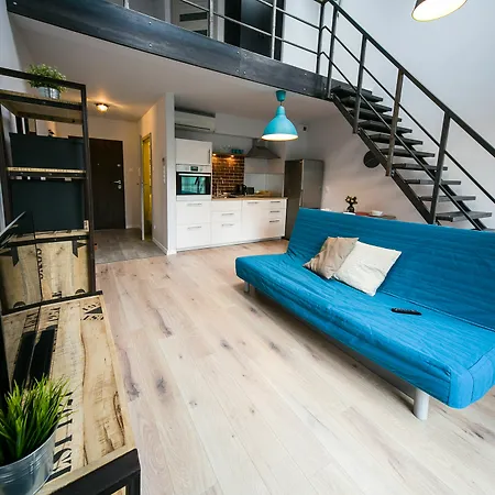 Old Town Friendhouse